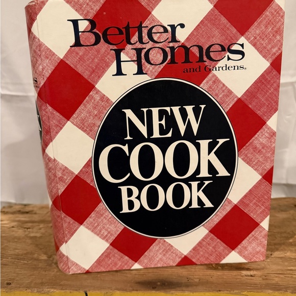 Vintage Better Homes & Gardens New Cook Book 1984 5-Ring Binder 9th Edition - Picture 2 of 12